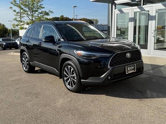 TOYOTA COROLLA CROSS 2023 7MUDAABG6PV065737 image TOYOTA COROLLA CROSS 2023 7MUDAABG6PV065737 image